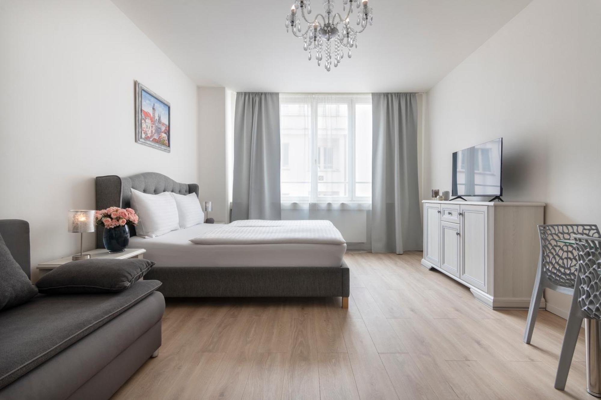 Prague Serenity Suites And Apartments Εξωτερικό φωτογραφία