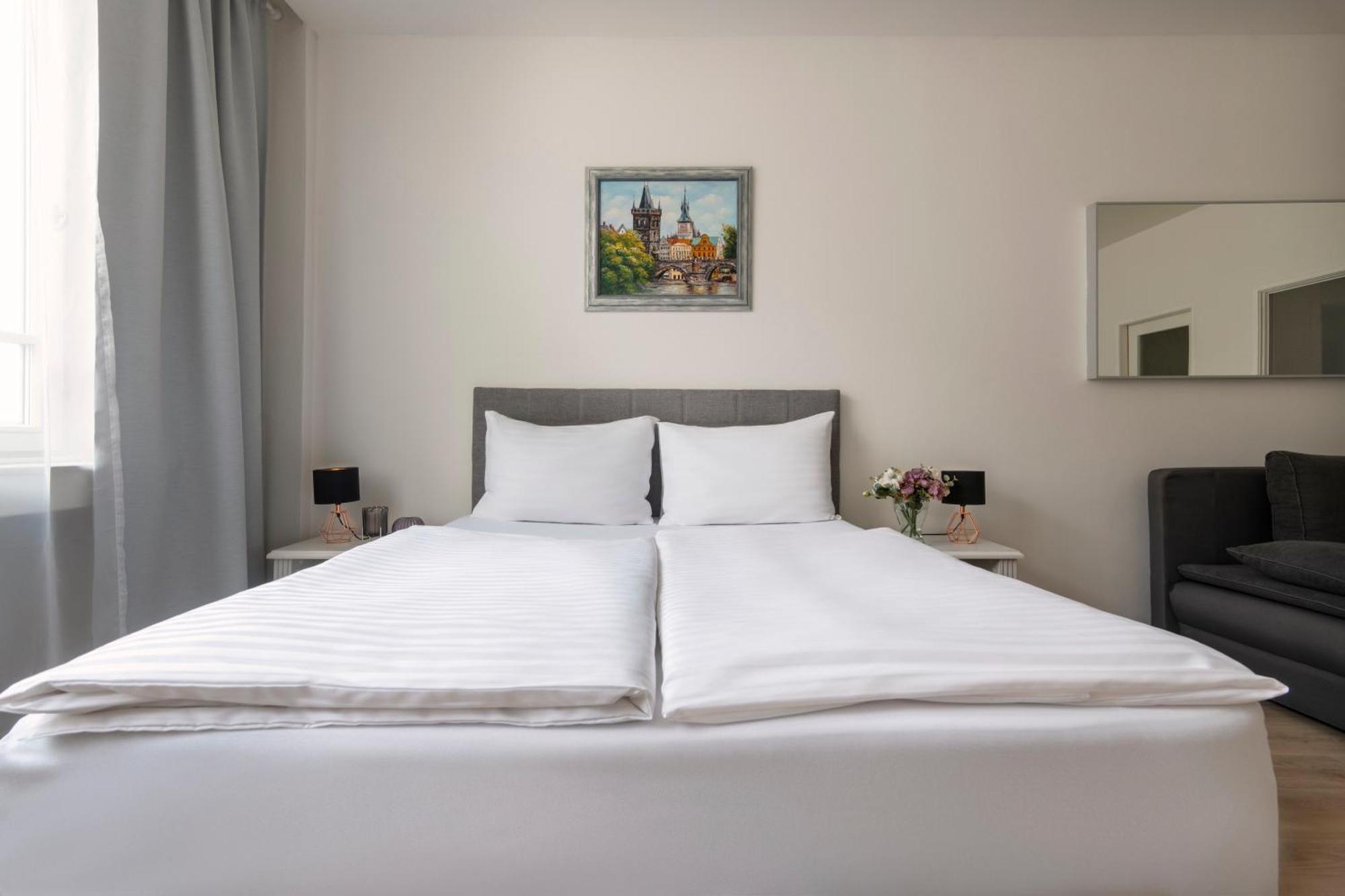 Prague Serenity Suites And Apartments Εξωτερικό φωτογραφία